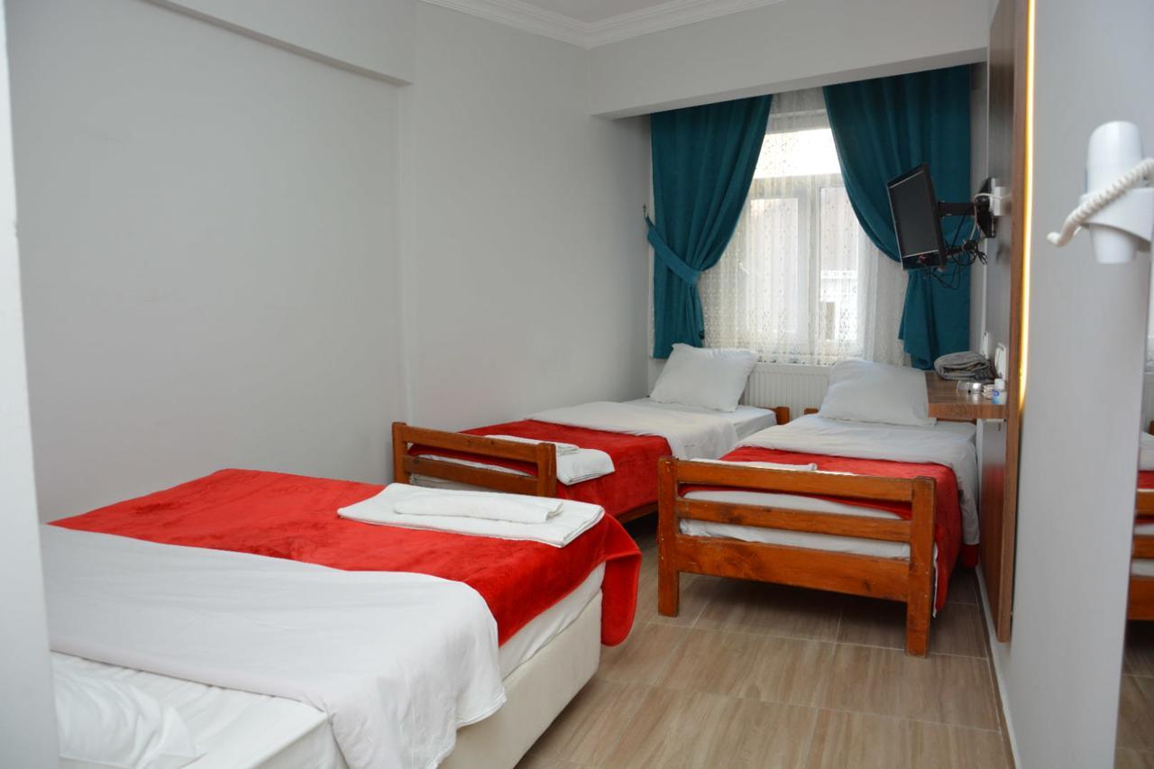 איספרטה Hotel Altug מראה חיצוני תמונה